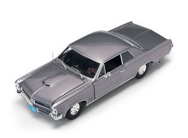 pontiac gto 1965 -  lila SS1845 Модель 1:18