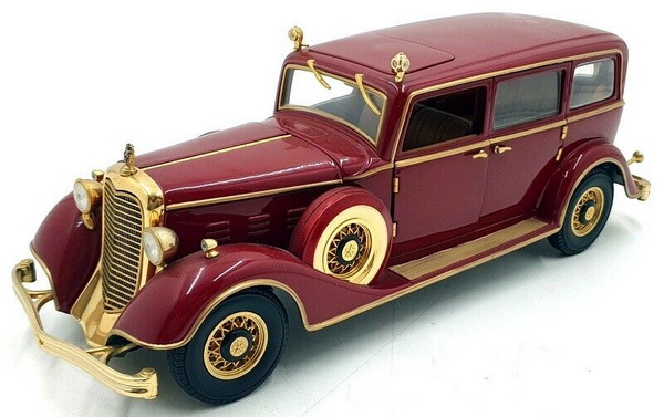 Модель 1:18 Cadillac Deluxe Tudor - State Limousine of Puyi, Last Emperor of China (автомобиль последнего императора Китая)
