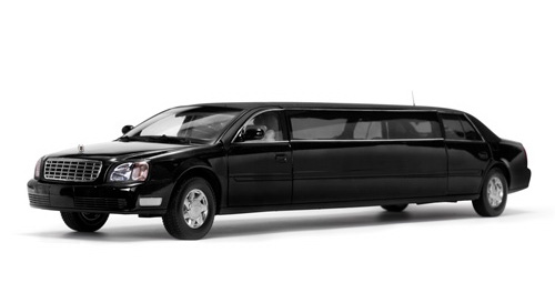 Модель 1:18 Cadillac DeVille Limousine - black
