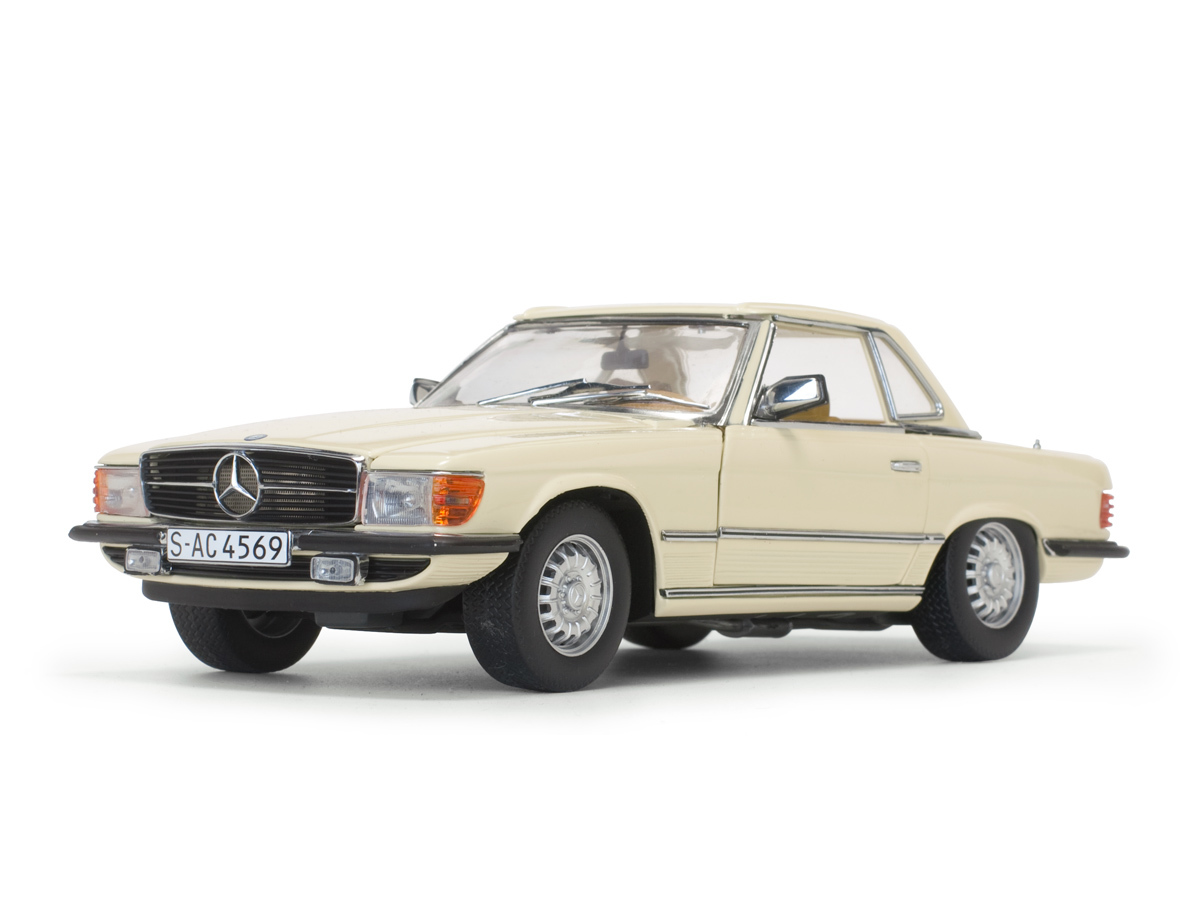 Модель 1:18 Mercedes-Benz 350SL (R107) Hardtop - Beige 1977