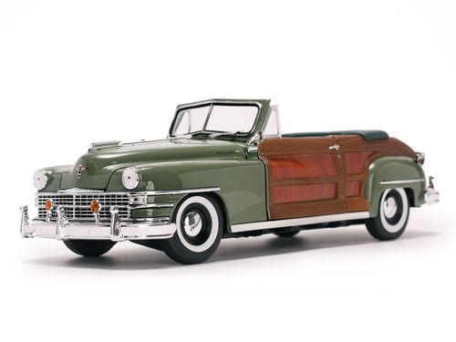 Модель 1:18 Chrysler Town & Country Cabrio 1948 - Heather Green