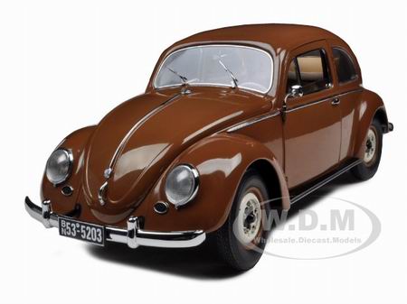 Модель 1:12 Volkswagen Beetle Saloon - brown