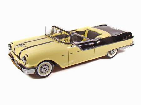 Модель 1:18 Pontiac Star Chief Convertible - raven black/avalon yellow