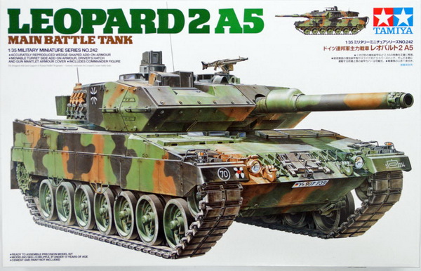 Модель 1:35 Немецкий танк, модификация 1993г. с фигурой командира