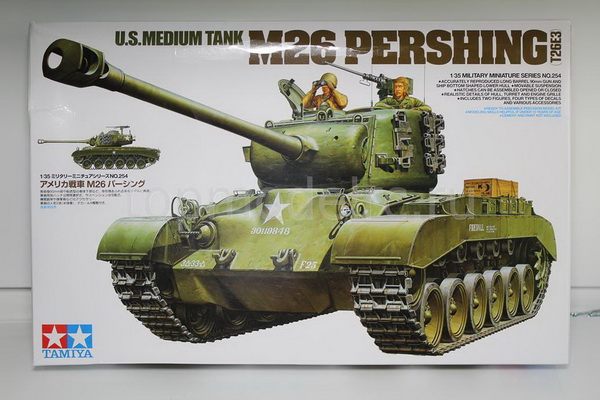 Модель 1:35 M26 Pershing Американский средний танк конца войны, с 90мм пушкой.