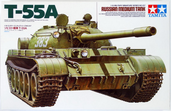 Модель 1:35 Т-55А Советский танк с одной фигурой (KIT)