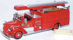 Модель 1:43 Mack «Boston Engine №45» GOLD COL. - red