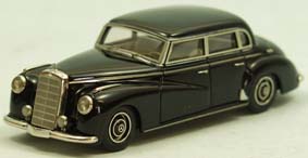 Модель 1:43 Mercedes-Benz 300 Limousine (W186) «Adenauer» - black