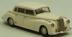 mercedes-benz 300 limousine (w186) «adenauer» - white M43063-3 Модель 1:43