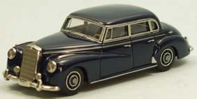mercedes-benz 300 b limousine (w186) «adenauer» zweite serie/second serie - darkblue M43064-2 Модель 1:43
