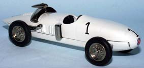 Модель 1:43 Benz Tropfenwagen №1 Monza - white