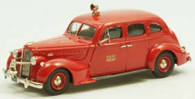 Packard (4-door) Sedan N.Y. Fire Dept (Chief) red