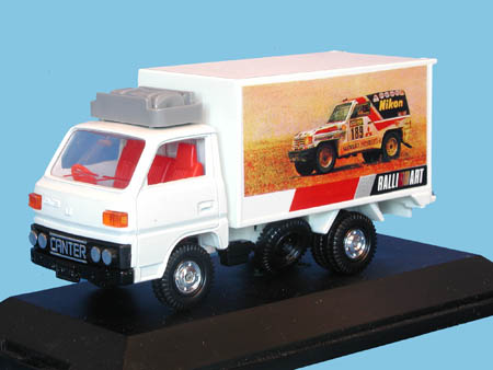 Модель 1:43 Mitsubishi Canter rally Support truck Paris-Dakar
