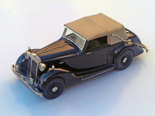 Модель 1:43 Daimler 2-1/2 Litre Drophead Coupe King George VI Private Car - Open