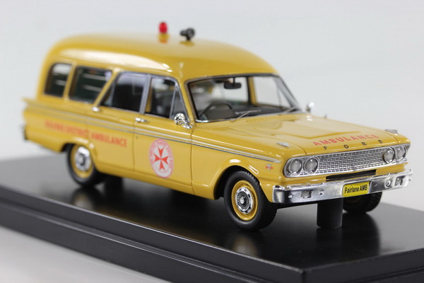 Модель 1:43 Ford Fairlane 500 Ambulance Bourke District 1963