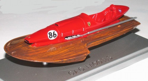 Модель 1:43 Ferrari - RACER MOTORBOAT - MOTOSCAFO SAN MARCO BIPOSTO №86 WITH ENGINE Ferrari 375