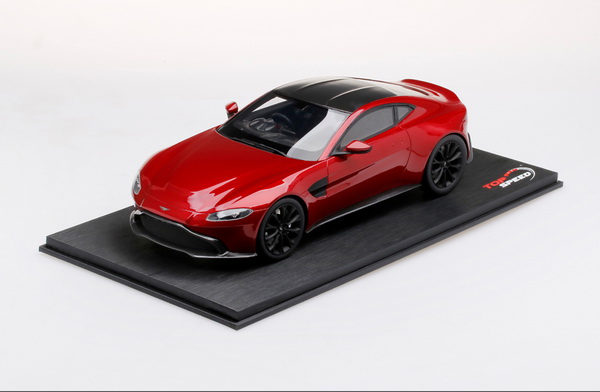 Aston Martin Vantage 2018 - dark red/black TS0184 Модель 1:18