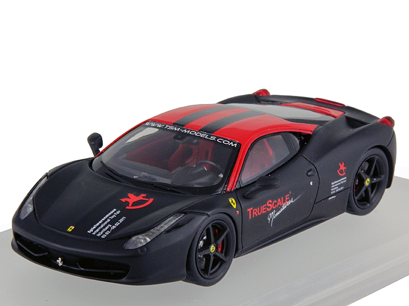 Модель 1:43 Ferrari 458 Italia (специальное издание 300 шт.)