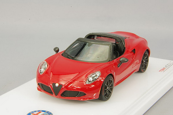 Модель 1:43 Alfa Romeo 4C Spider Concept - red