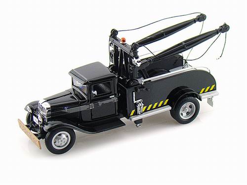 Модель 1:43 Ford BB-157 Tow Truck - black