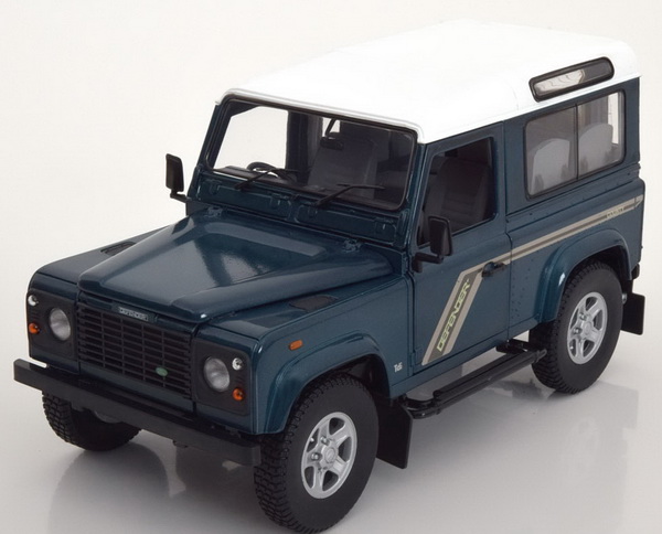 Модель 1:18 Land Rover Defender 90 Hardtop - blue met/white