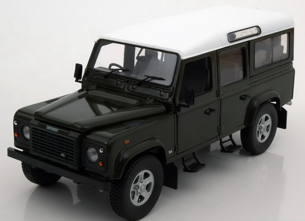 Модель 1:18 Land Rover Defender 110 Station Wagon - green/white