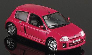 Модель 1:18 Renault Clio V6 Street Red
