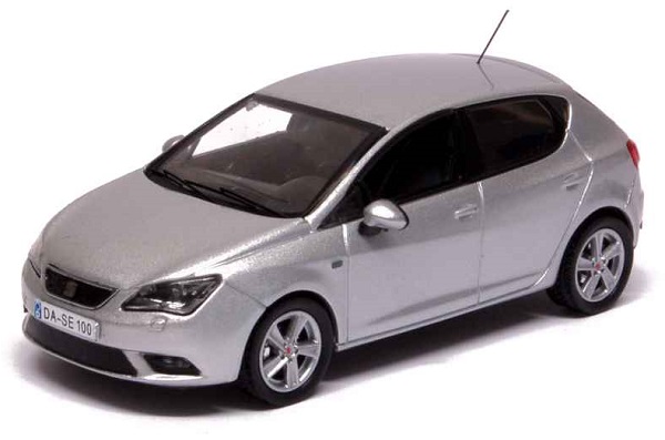 Модель 1:43 SEAT New Ibiza (5-door) - estrella silver/facelift