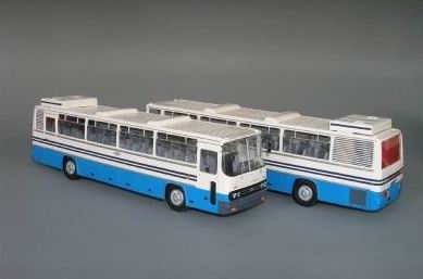 Модель 1:43 Ikarus 250 Bus w/air condition / Икарус 250 с кондиционером - белый/голубой