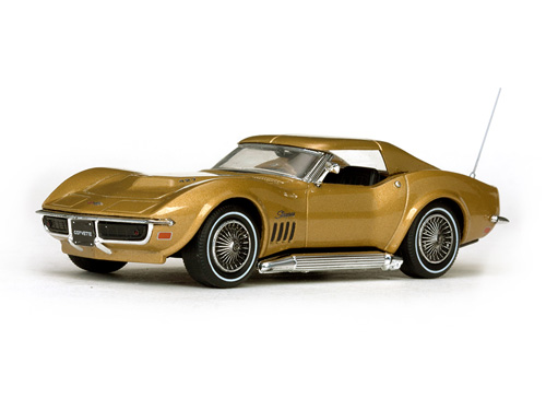 Модель 1:43 Chevrolet Corvette Coupe - riverside gold