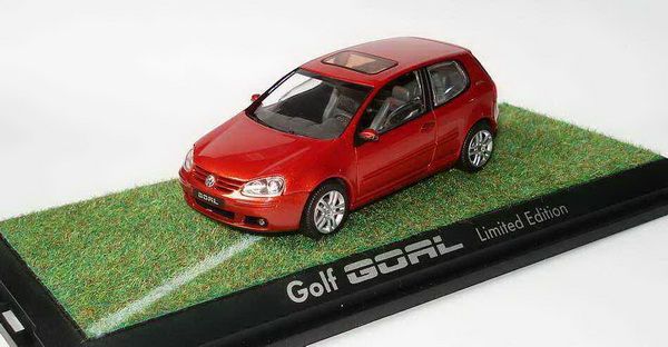 volkswagen golf v goal - red (l.e.) 5X0099300600 Модель 1:43