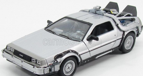 Модель 1:24 Набор из 3-х моделей DeLorean DMC-12 из трилогии Назад в Будущее (Back To The Future pt.I, pt.II, pt.III)