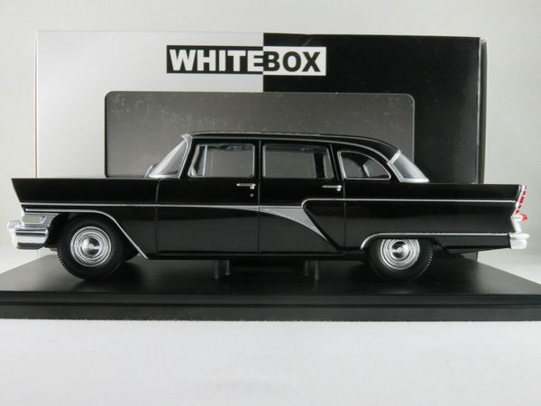 13 1960 Черный WB124080 Модель 1:24