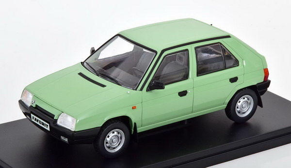 Модель 1:24 Skoda Favorit - 1987 - Light Green
