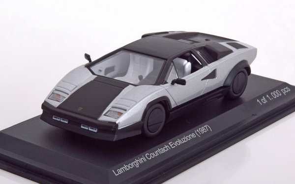 Модель 1:43 Lamborghini Countach Evoluzione - silver/matt black (L.E.1000pcs)