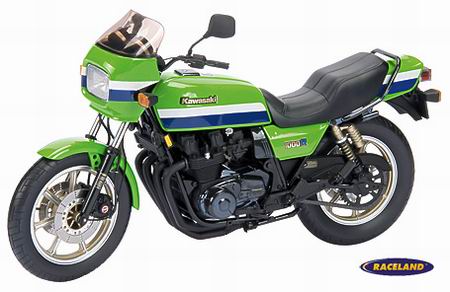 Модель 1:12 Kawasaki Z 1000 R1- green